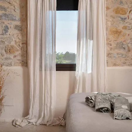 Holiday home Flateli La Rajoleria Torroella De Montgri