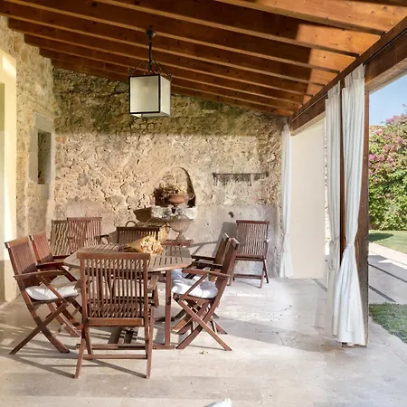Flateli La Rajoleria Holiday home Torroella De Montgri