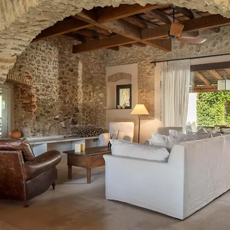 Flateli La Rajoleria Holiday home